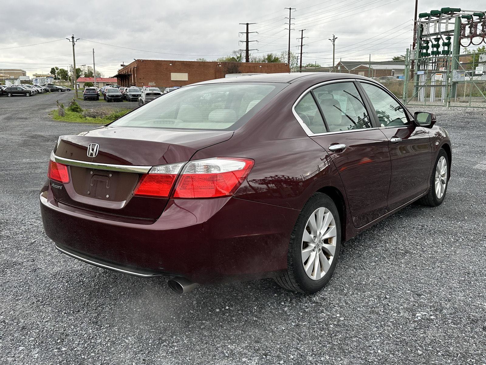 Used 2013 Honda Accord EX image 8
