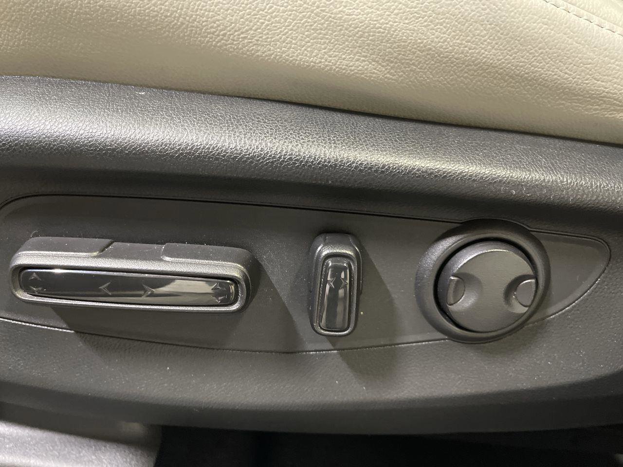 Used 2024 Honda CR-V EX-L image 12