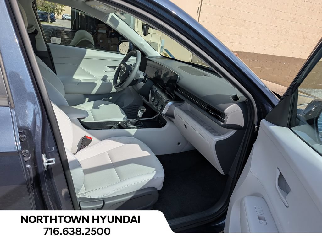 Certified 2024 Hyundai Kona SE AWD/4WD image 32