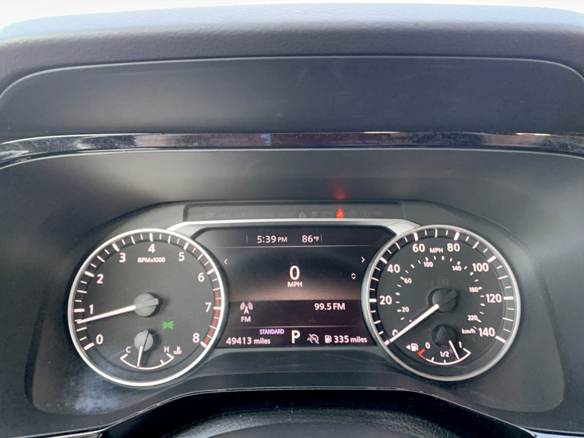Used 2024 Nissan Pathfinder SV FWD image 26