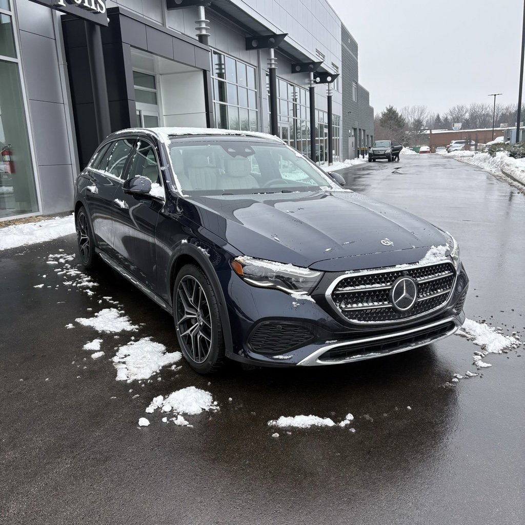 Certified 2025 Mercedes-Benz E 450 4MATIC All-Terrain Wagon image 10