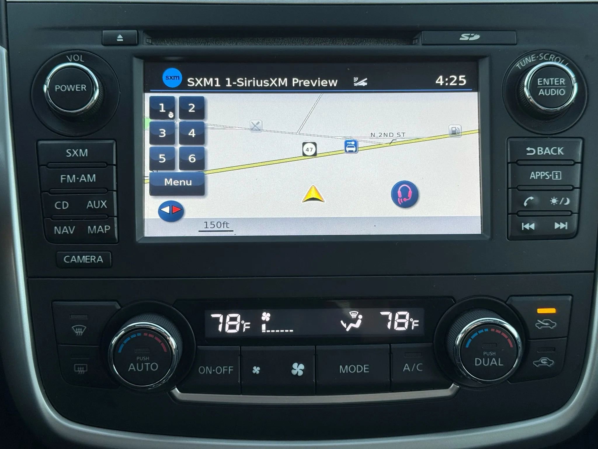 Used 2016 Nissan Altima 2.5 SL w/ 2.5 Technology Package image 31