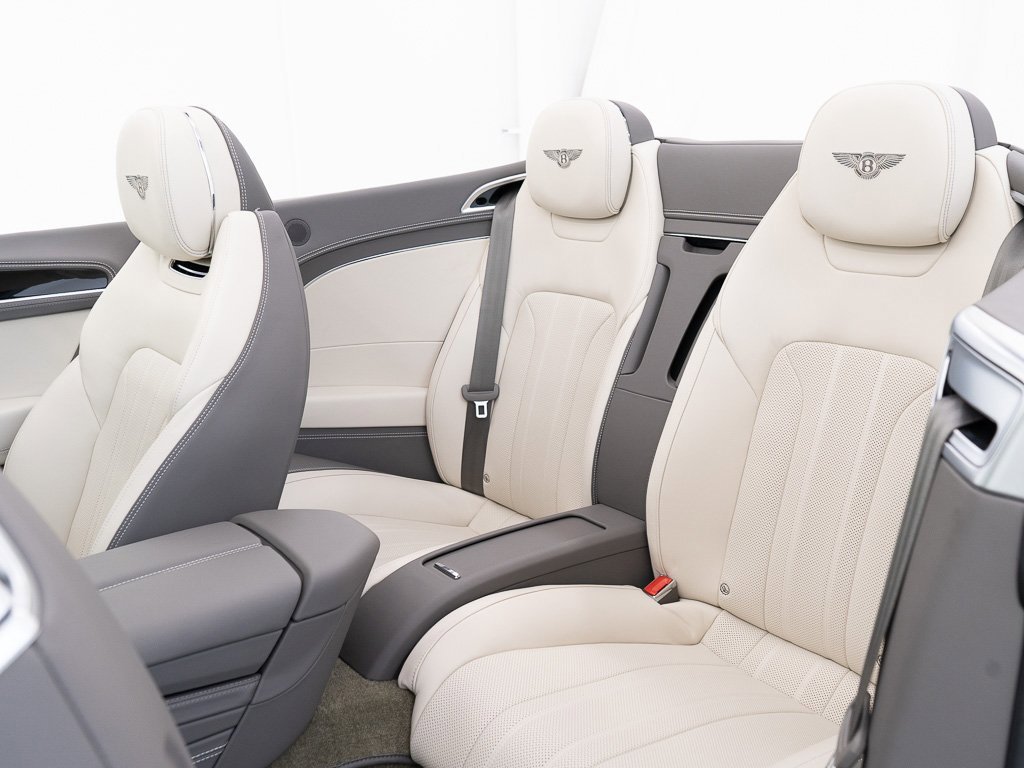 Certified 2023 Bentley Continental GT Mulliner image 28
