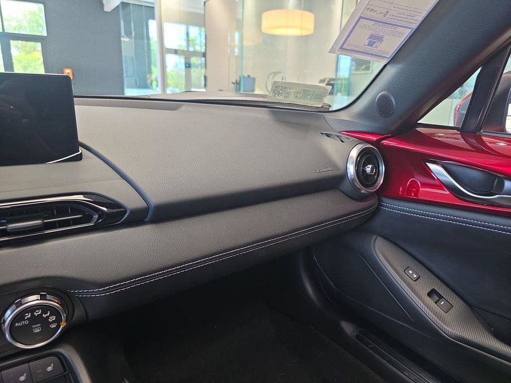 New 2026 MAZDA MX-5 Miata RF Grand Touring RWD image 17