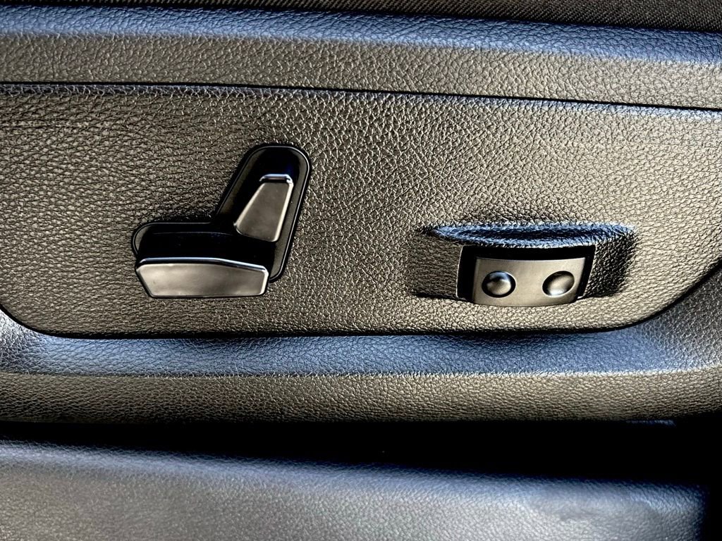 Used 2024 RAM 2500 Rebel w/ Towing Technology Group image 15