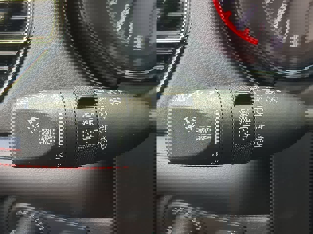 Used 2023 Dodge Durango GT image 28