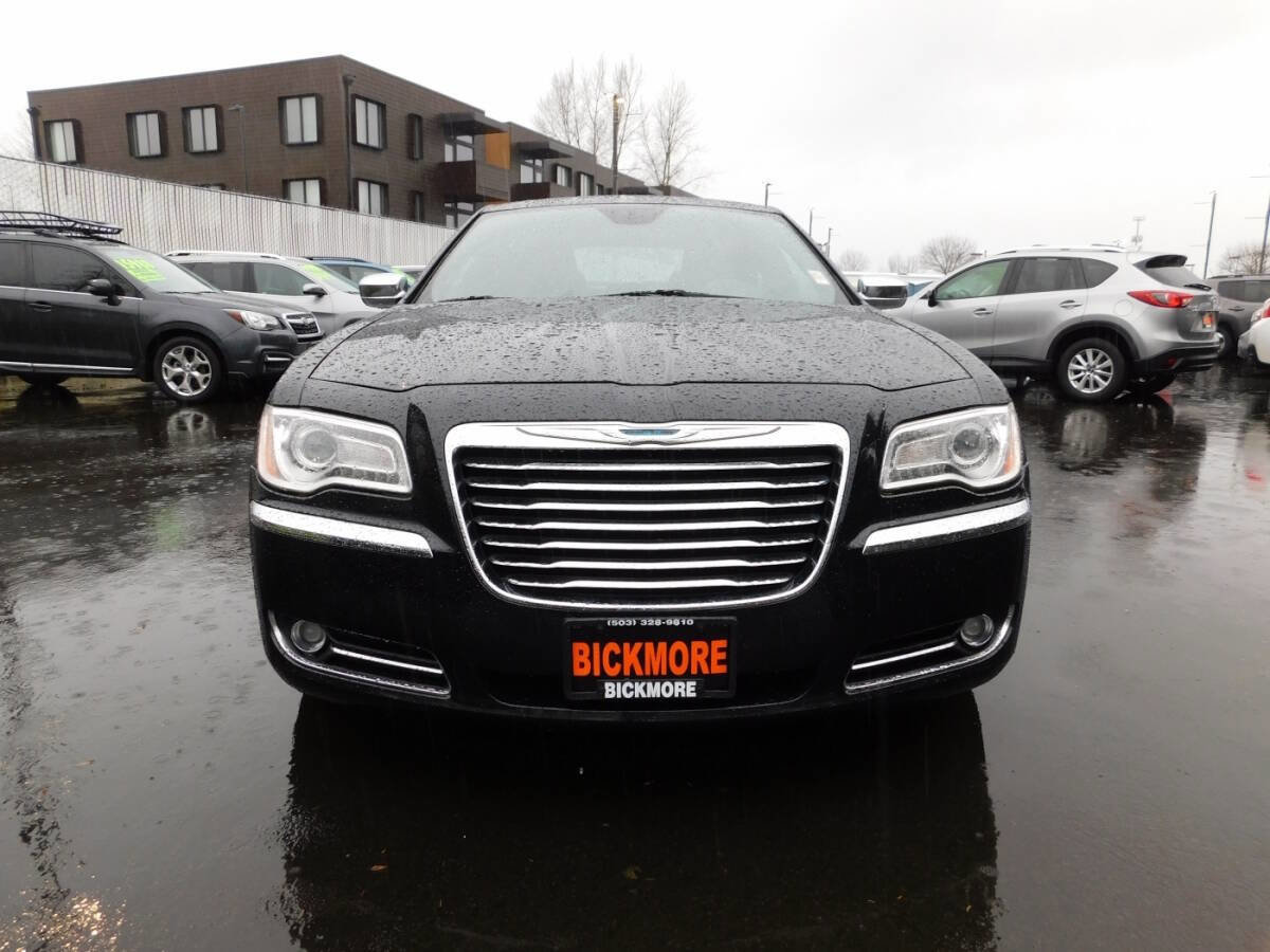 Used 2013 Chrysler 300 C w/ Light Group RWD image 21