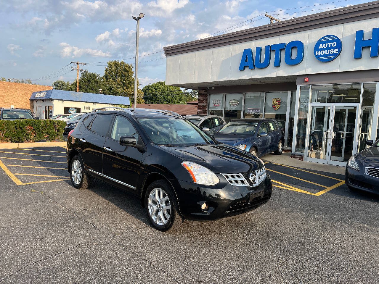 Used 2012 Nissan Rogue SL AWD/4WD image 3