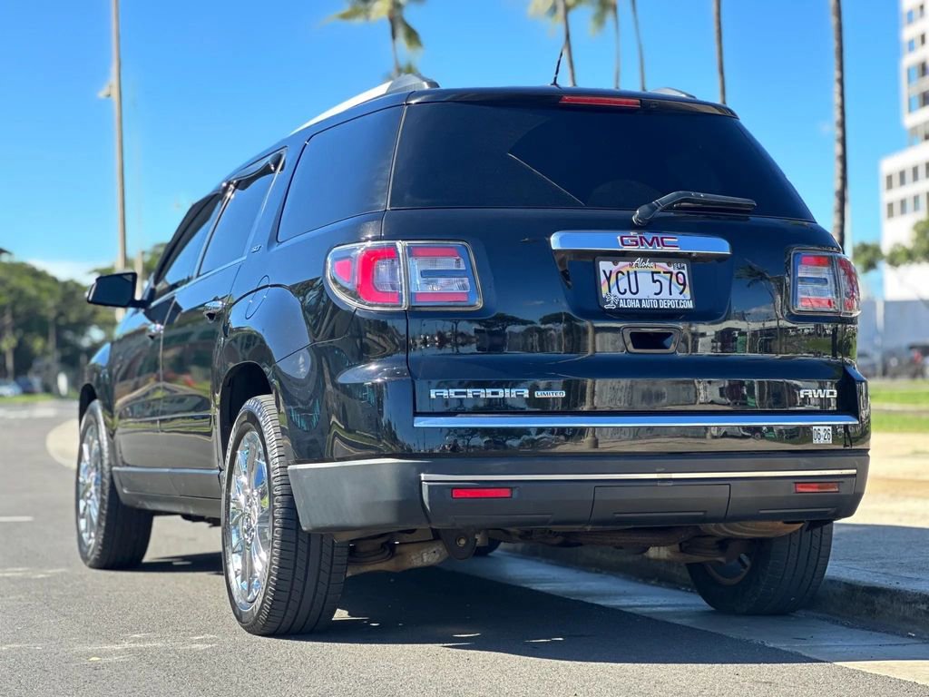 Used 2017 GMC Acadia Limited SLT image 3