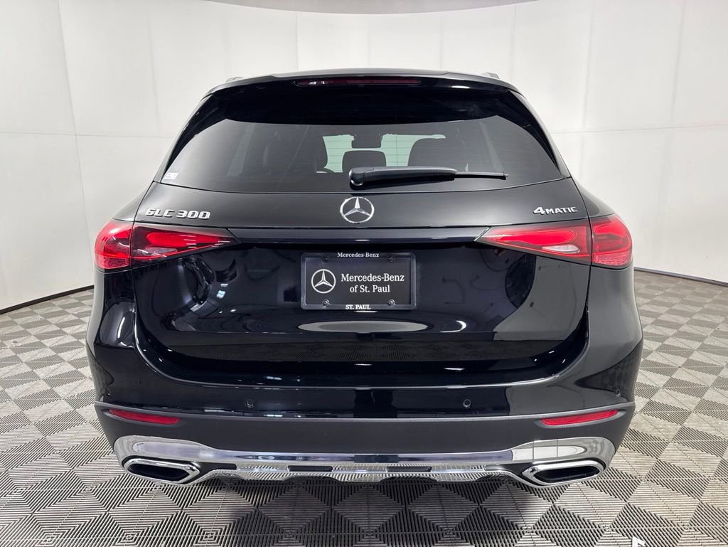Certified 2025 Mercedes-Benz GLC 300 4MATIC image 5