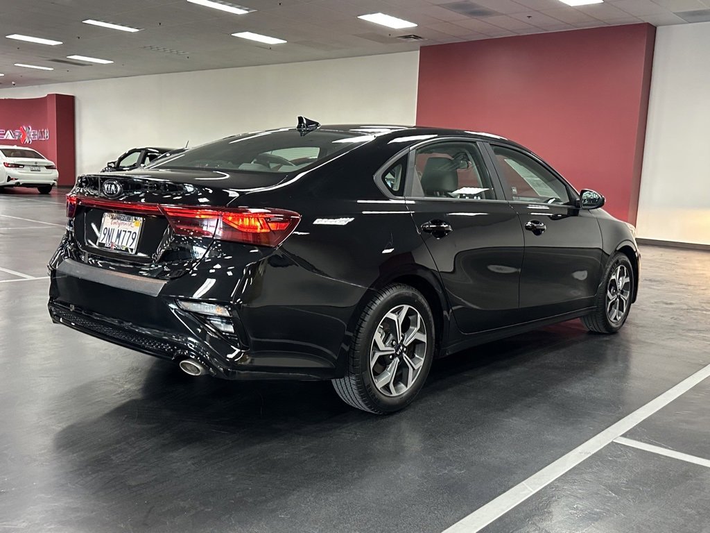 Used 2021 Kia Forte LXS image 7