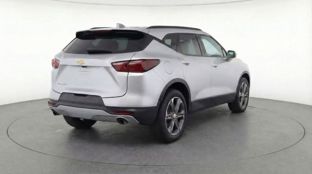 Used 2024 Chevrolet Blazer LT w/ Convenience Package image 6