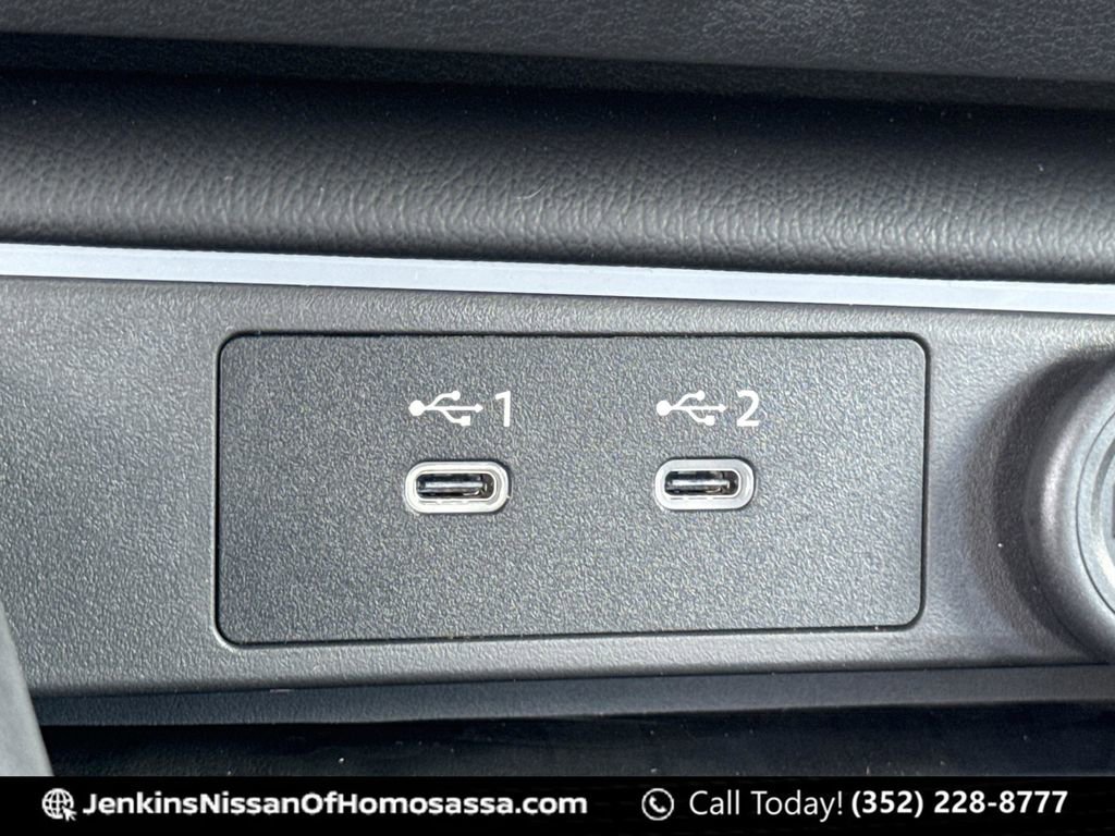 New 2026 Nissan Sentra SV w/ SV Convenience Package FWD image 32