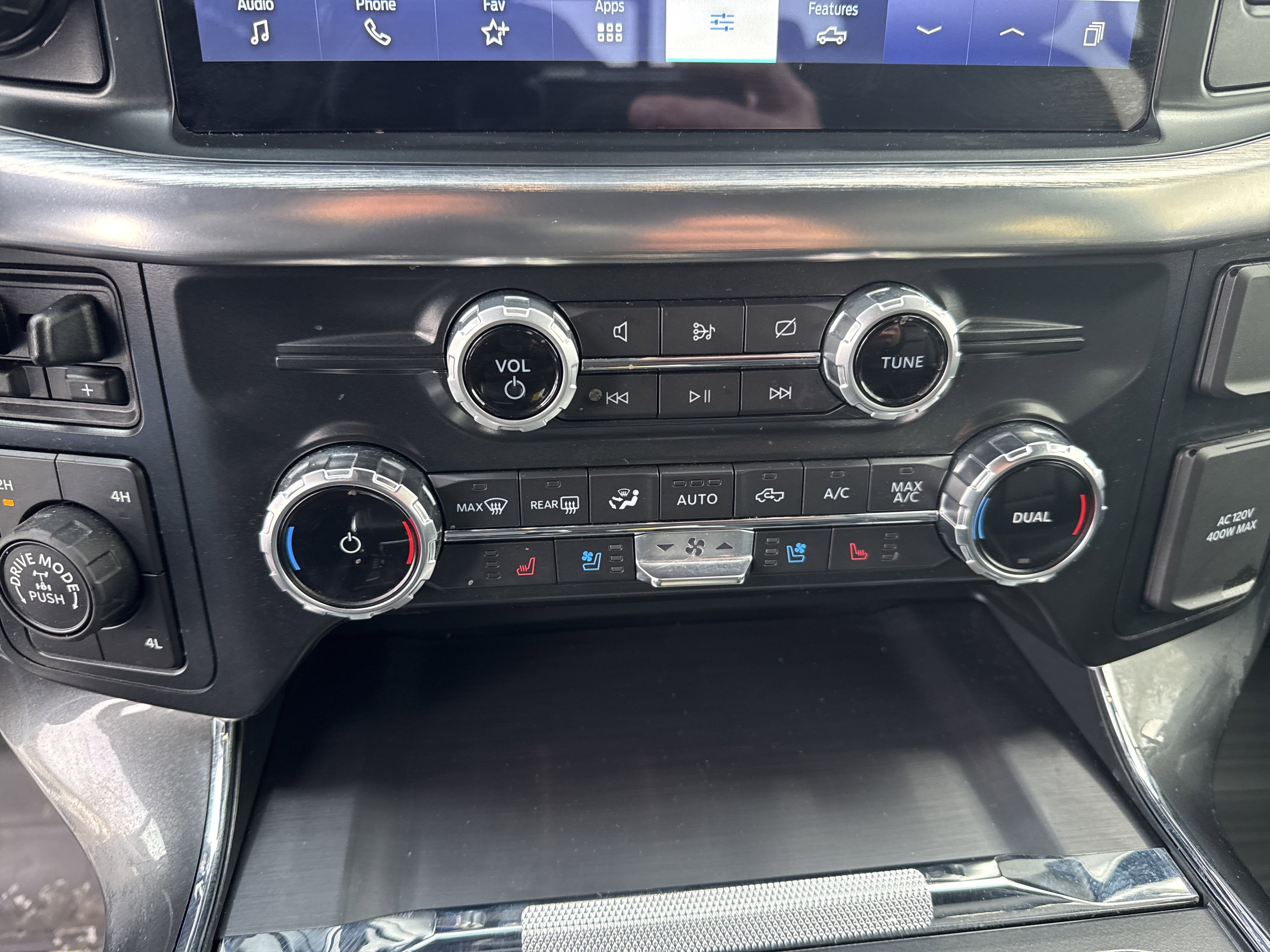 Certified 2022 Ford F150 Lariat w/ Max Trailer Tow Package image 44