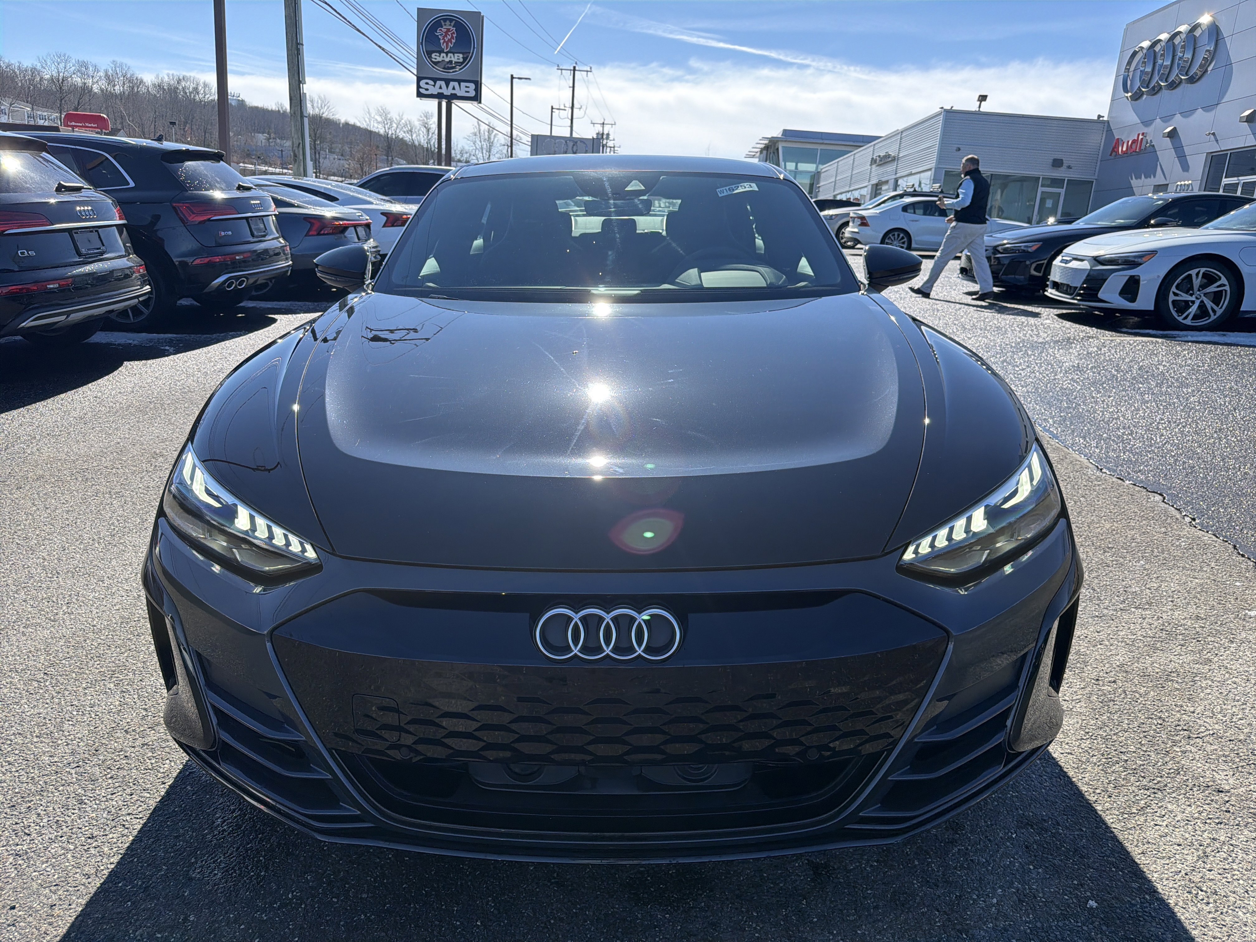 Certified 2024 Audi e-tron GT Premium Plus AWD/4WD image 2