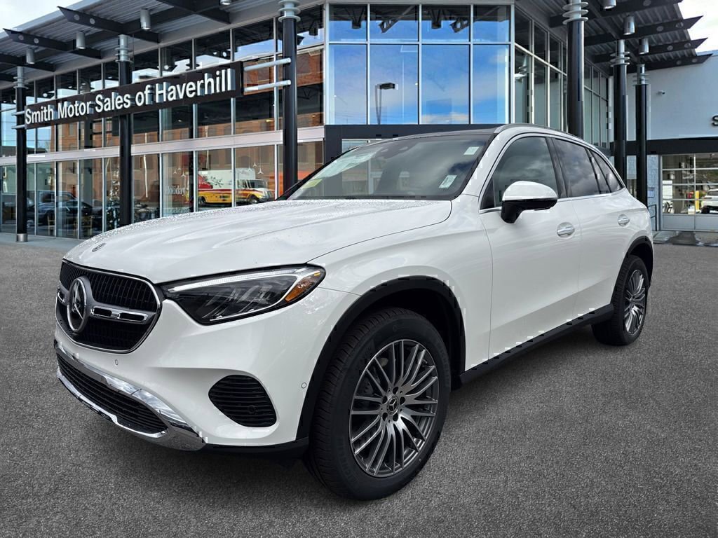 Certified 2026 Mercedes-Benz GLC 300 4MATIC image 3