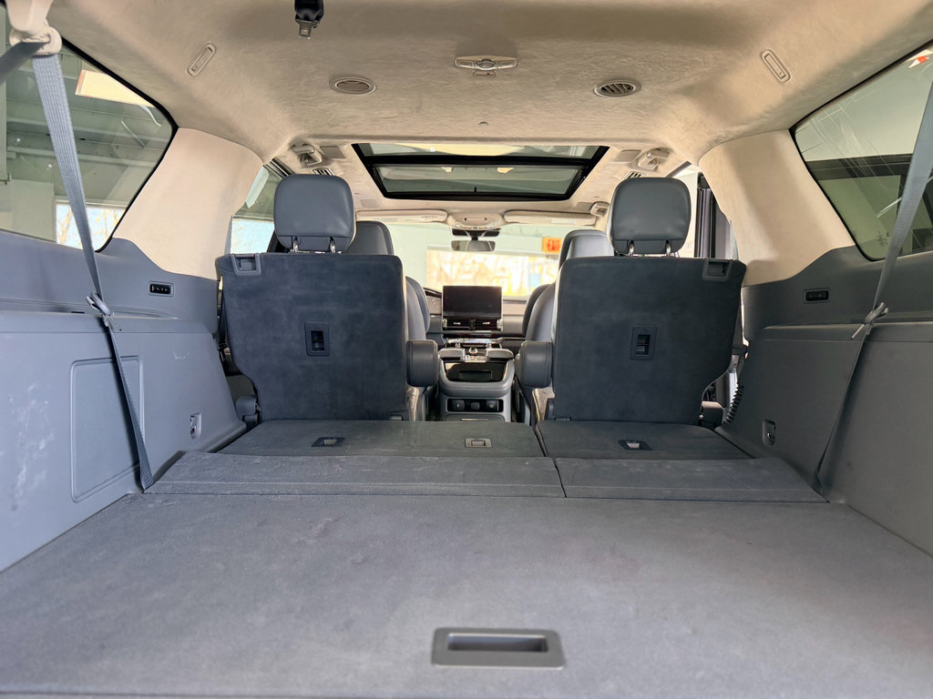 Used 2023 Lincoln Navigator L Black Label AWD/4WD image 42