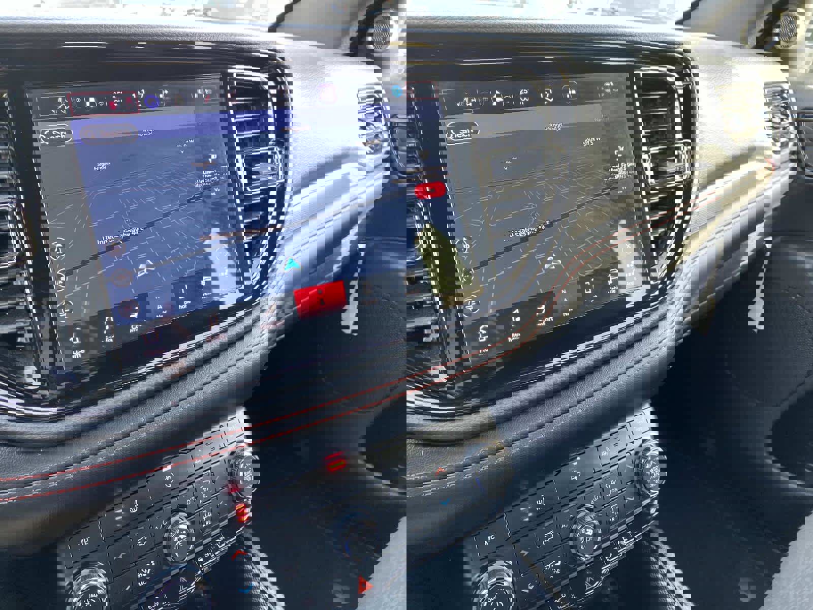 Used 2023 Dodge Durango GT image 30