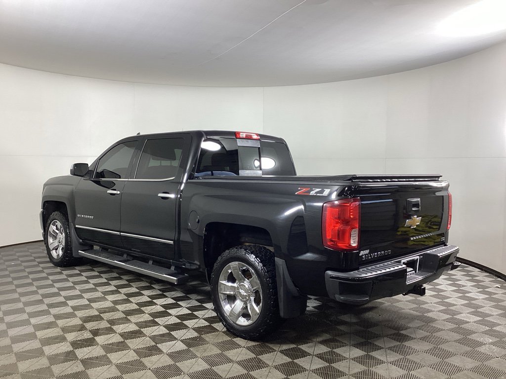 Used 2018 Chevrolet Silverado 1500 LTZ Z71 w/ LTZ Plus Package image 4