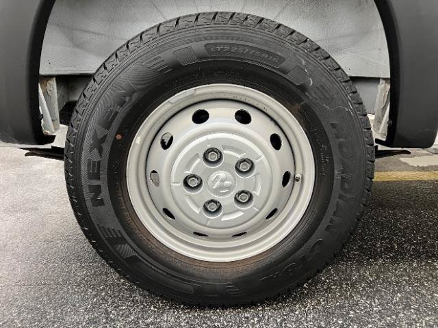 Used 2023 RAM ProMaster 2500 w/ Convenience Group FWD image 39