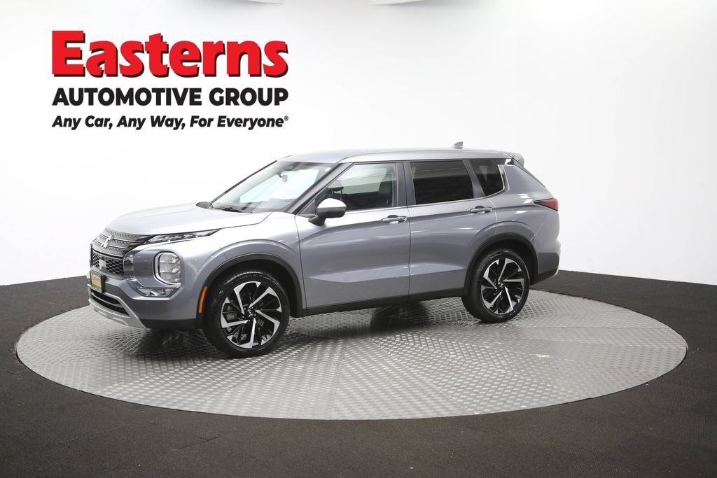 Used 2024 Mitsubishi Outlander SE AWD/4WD image 58