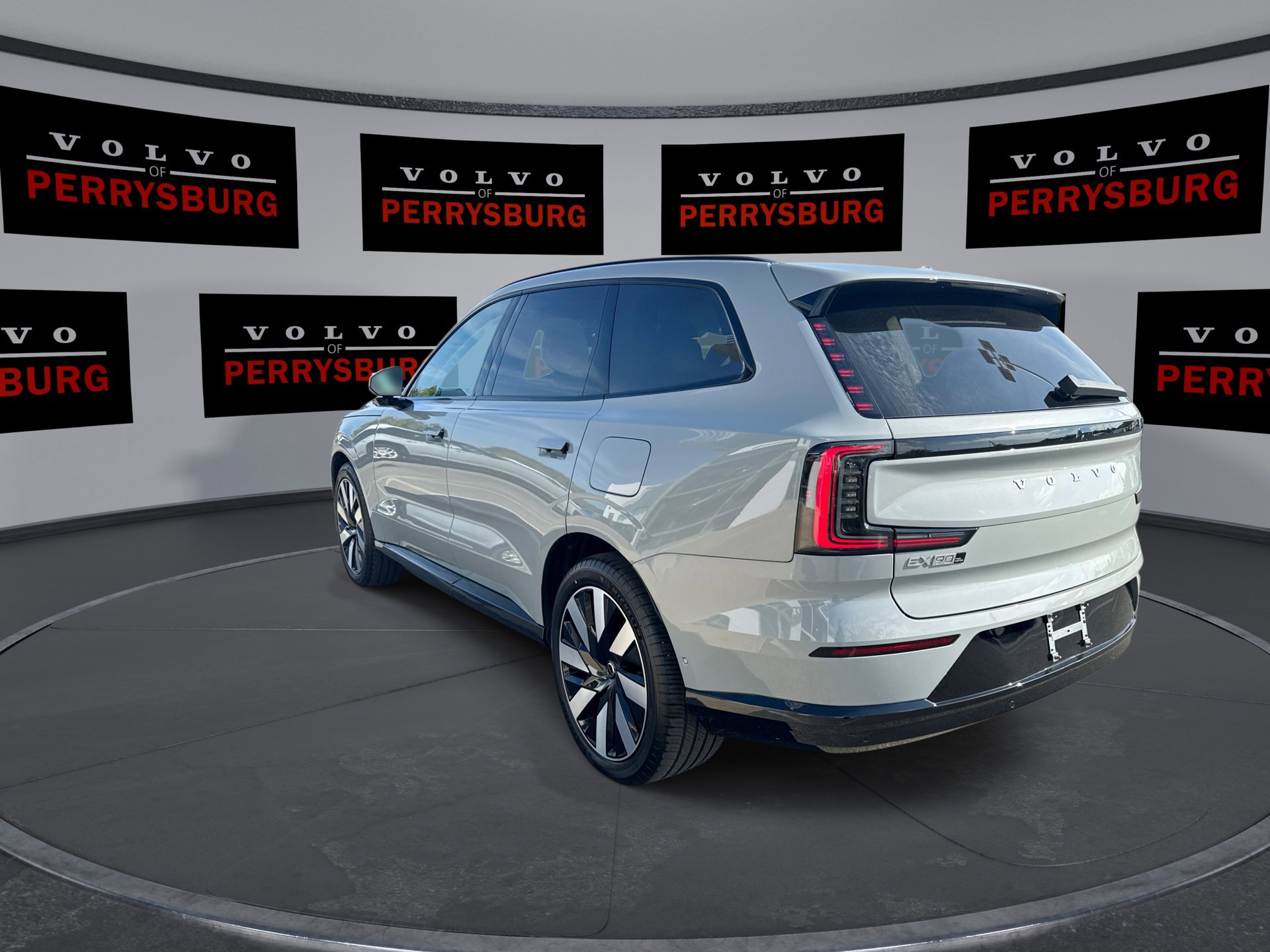 New 2025 Volvo EX90 Ultra image 6