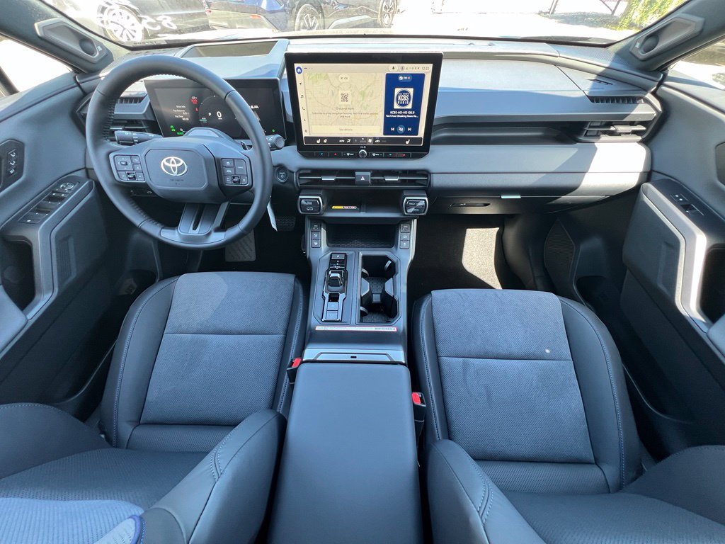 New 2026 Toyota RAV4 XSE w/ Panoramic Sun Roof Package AWD/4WD image 24