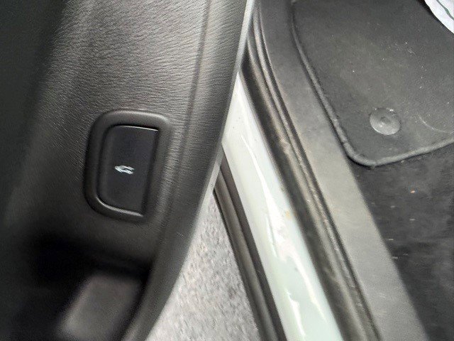 Certified 2025 GMC Acadia Elevation image 15