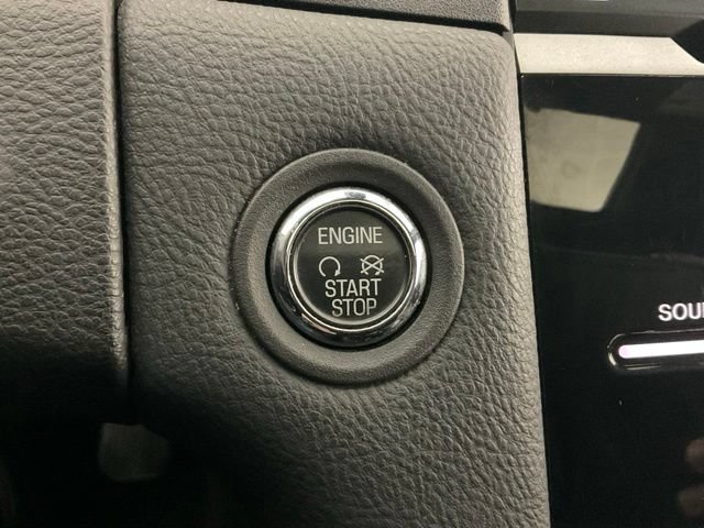 Used 2015 Ford Taurus Limited w/ Equipment Group 301A AWD/4WD image 13