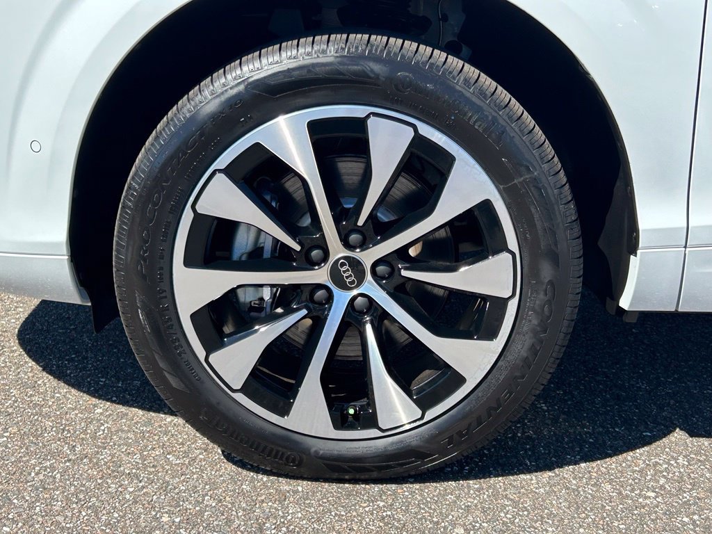 New 2026 Audi Q3 quattro 2.0T AWD/4WD image 39