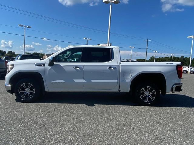 Used 2024 GMC Sierra 1500 SLT AWD/4WD image 2