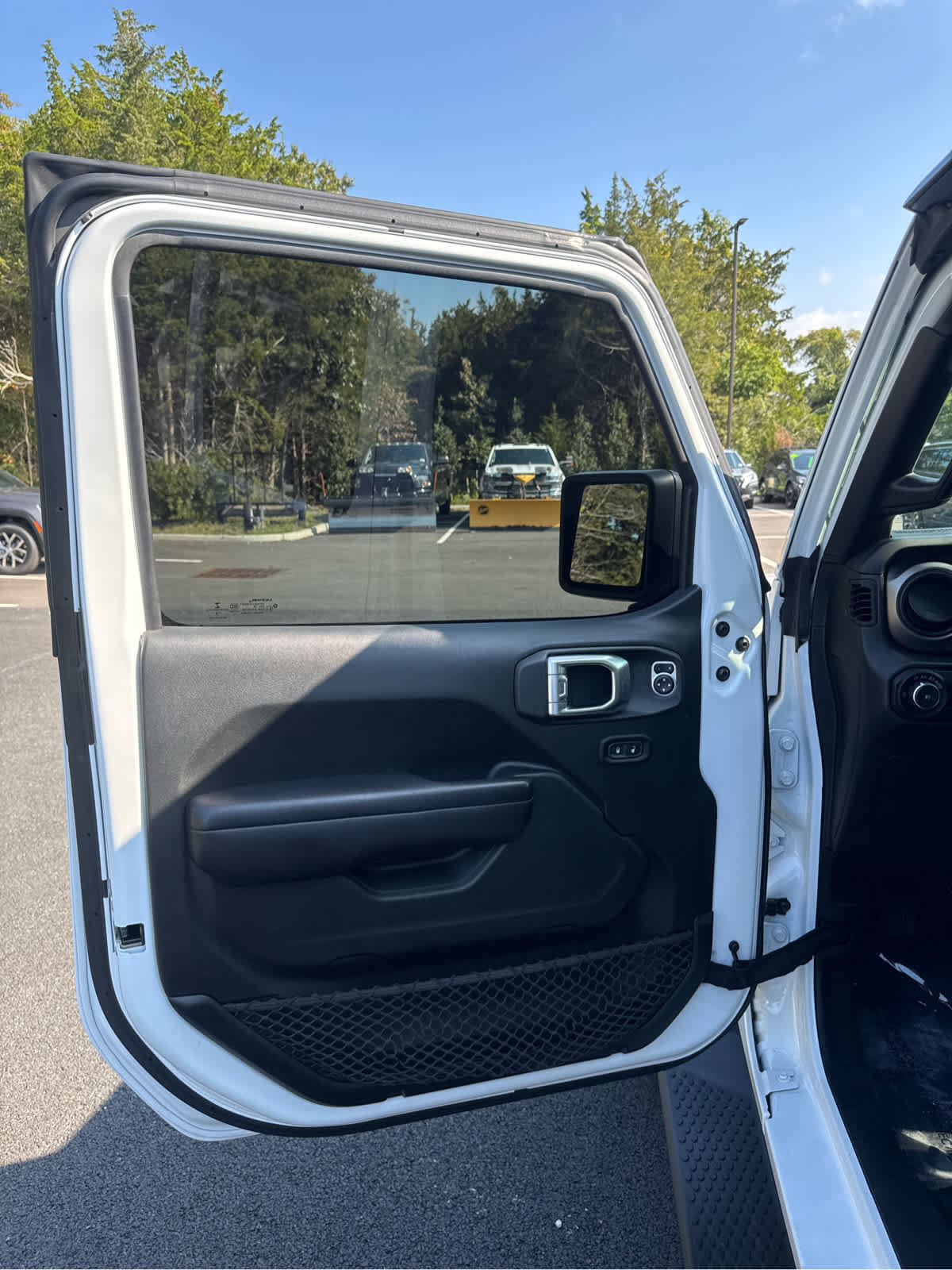 Certified 2018 Jeep Wrangler Unlimited Sport S image 15