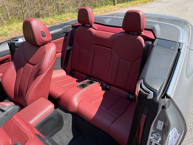 Used 2024 BMW 430i Convertible image 15