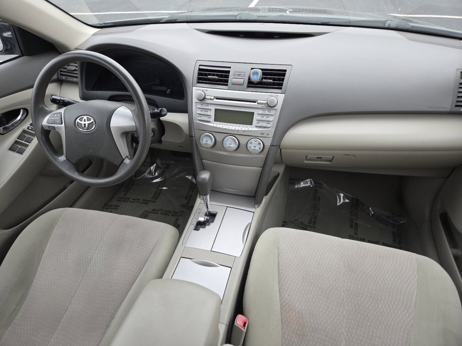 Used 2010 Toyota Camry image 17
