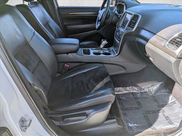 Used 2018 Jeep Grand Cherokee Altitude image 20