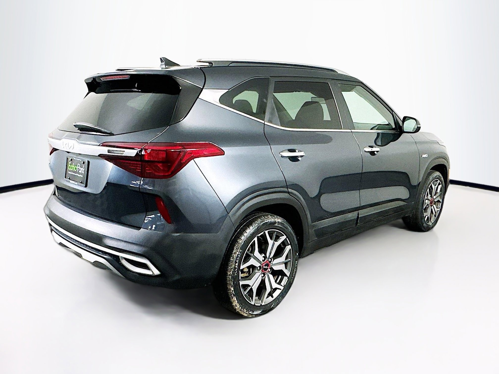 Used 2022 Kia Seltos SX w/ Sunroof Package image 9