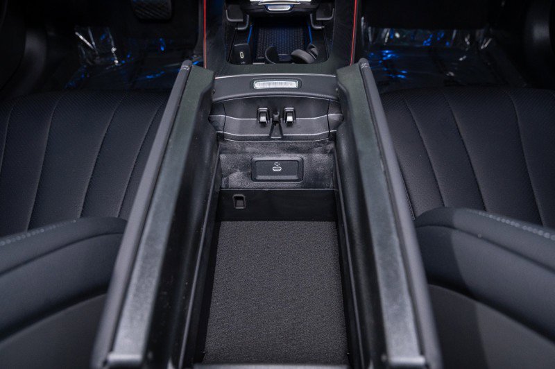 New 2026 Mercedes-Benz E 450 4MATIC Sedan image 26