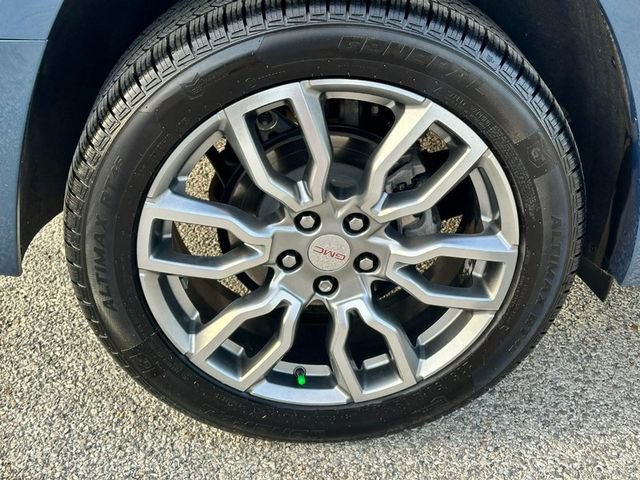 Certified 2024 GMC Terrain Denali w/ Denali Premium Package image 6