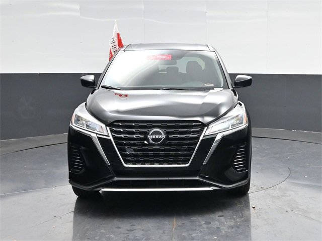 Used 2025 Nissan Kicks Play S image 8