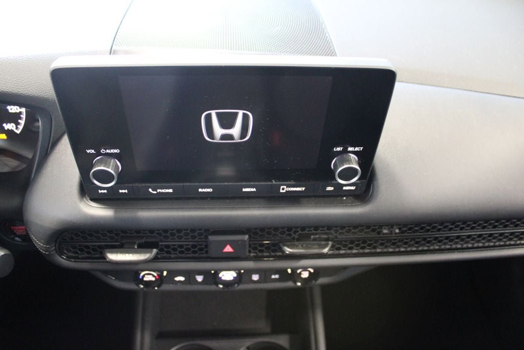 Used 2023 Honda HR-V LX image 25