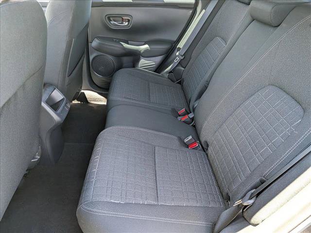 Certified 2024 Honda HR-V LX image 17