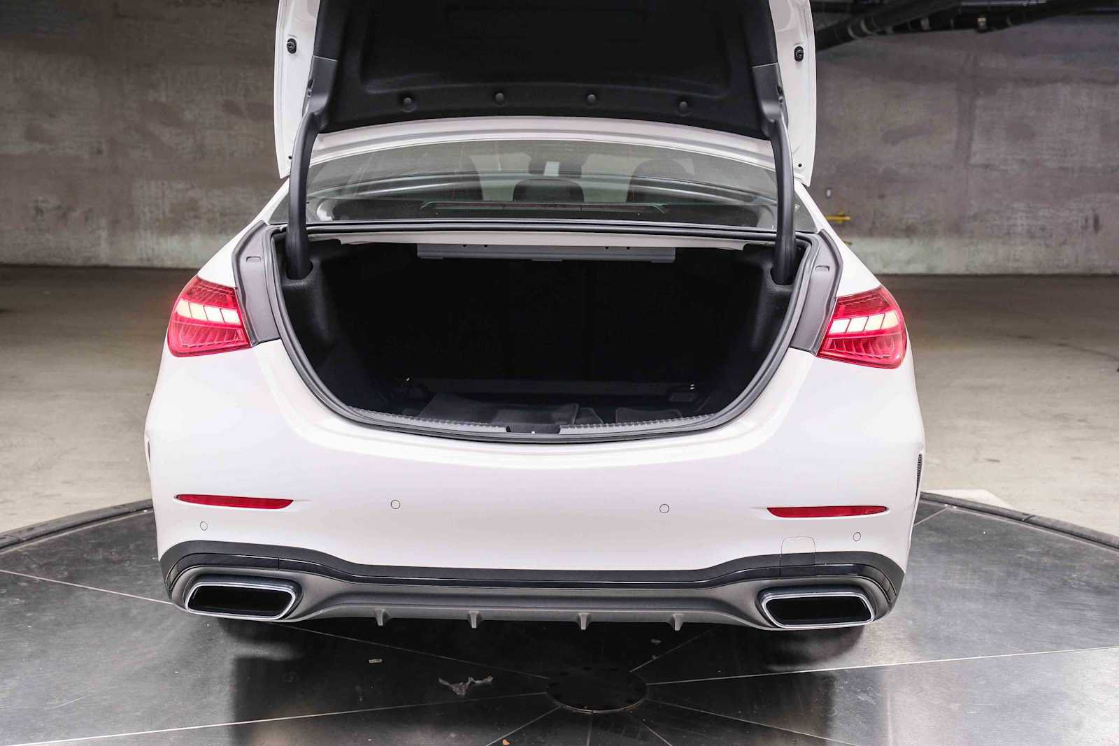 Certified 2023 Mercedes-Benz C 300 Sedan image 32