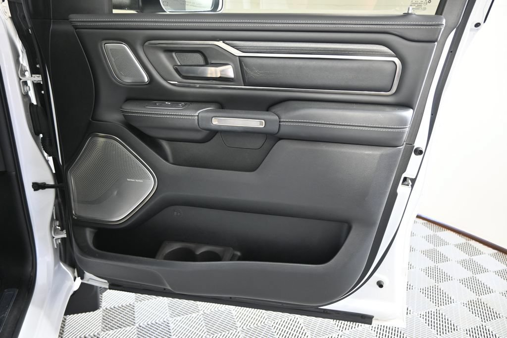 Used 2019 RAM 1500 Limited AWD/4WD image 13