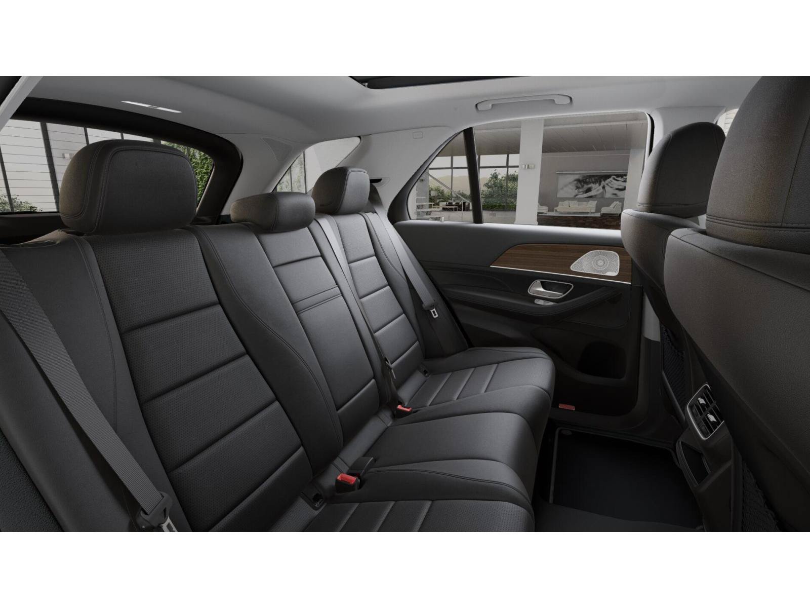 New 2026 Mercedes-Benz GLE 450e 4MATIC w/ AMG Line Exterior image 5