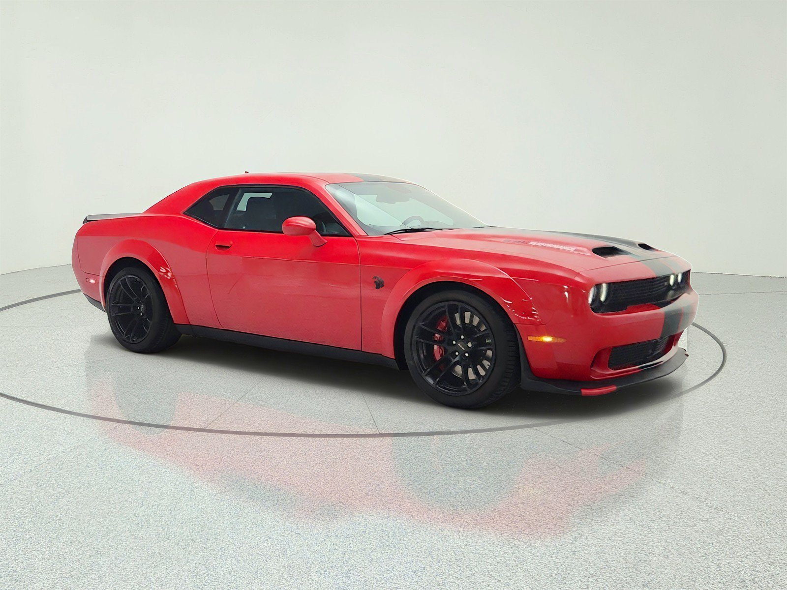 Used 2022 Dodge Challenger SRT Hellcat RWD image 3