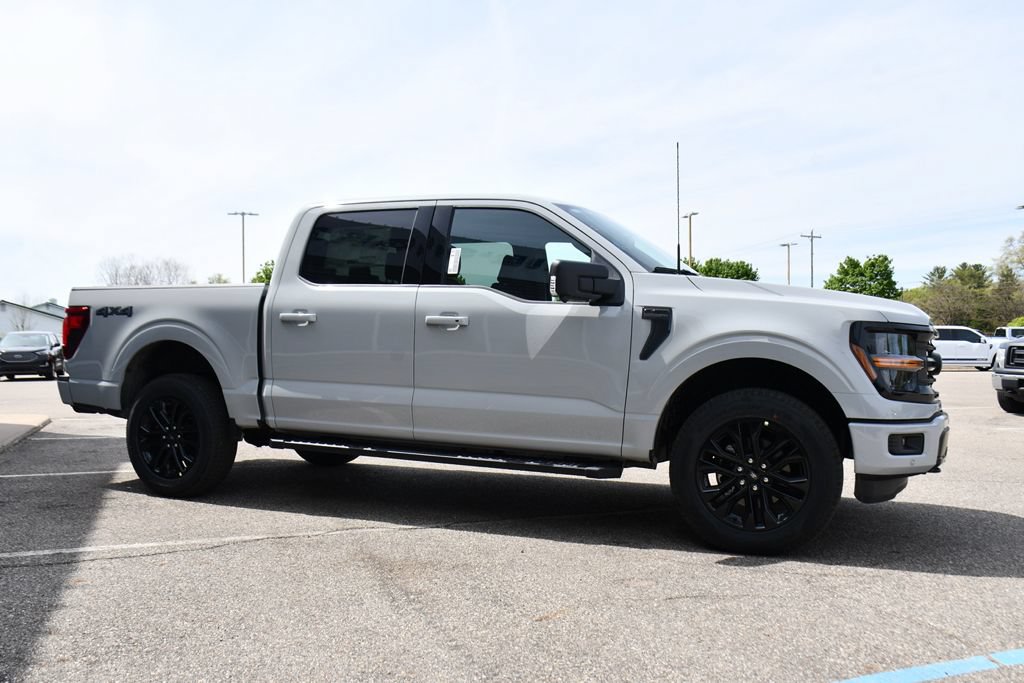 New 2026 Ford F150 XLT w/ Equipment Group 302A MID AWD/4WD image 8