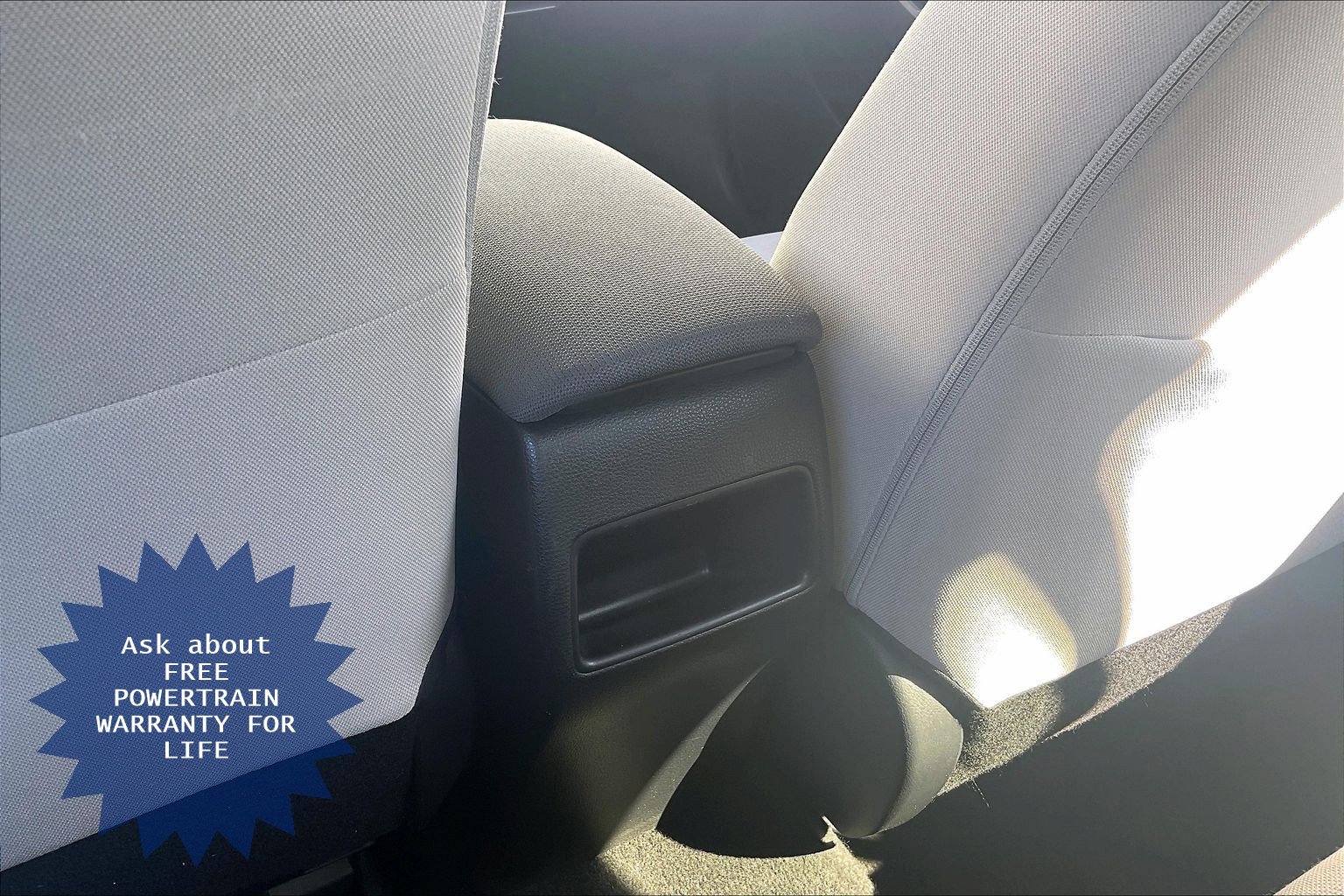 Used 2020 Toyota Corolla LE w/ Carpet Mat Package (TMS) FWD image 39