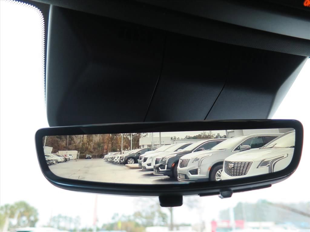 New 2026 Cadillac Escalade ESV Luxury w/ LPO, Radiant Package image 21