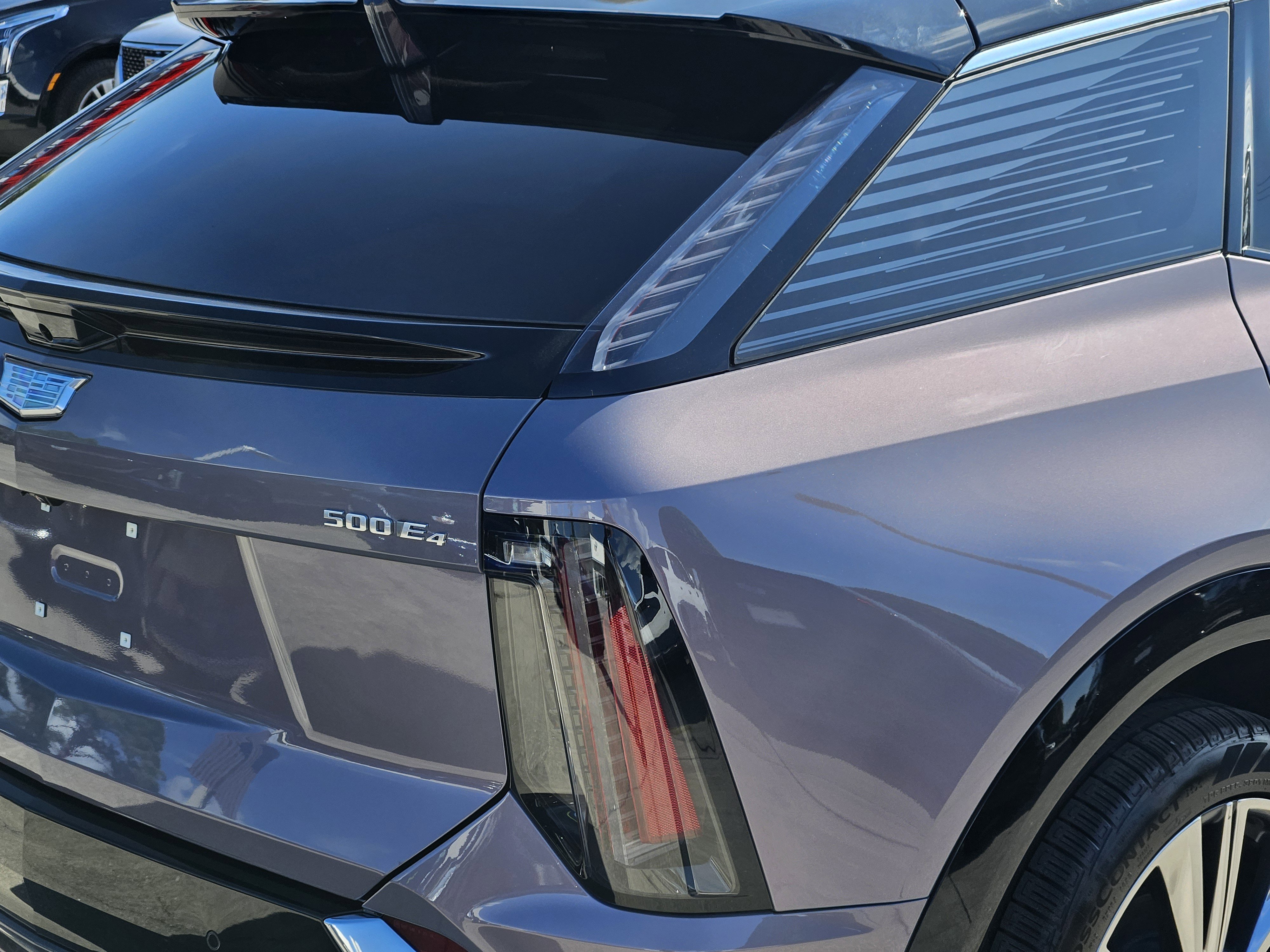 New 2025 Cadillac Optiq Luxury 2 w/ LPO, Floor Liner Package image 10