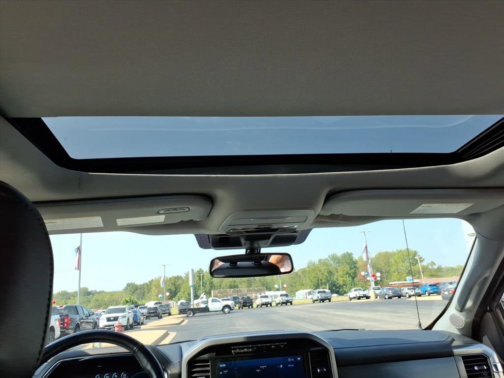 Used 2021 Ford F150 Lariat w/ Equipment Group 502A High image 10